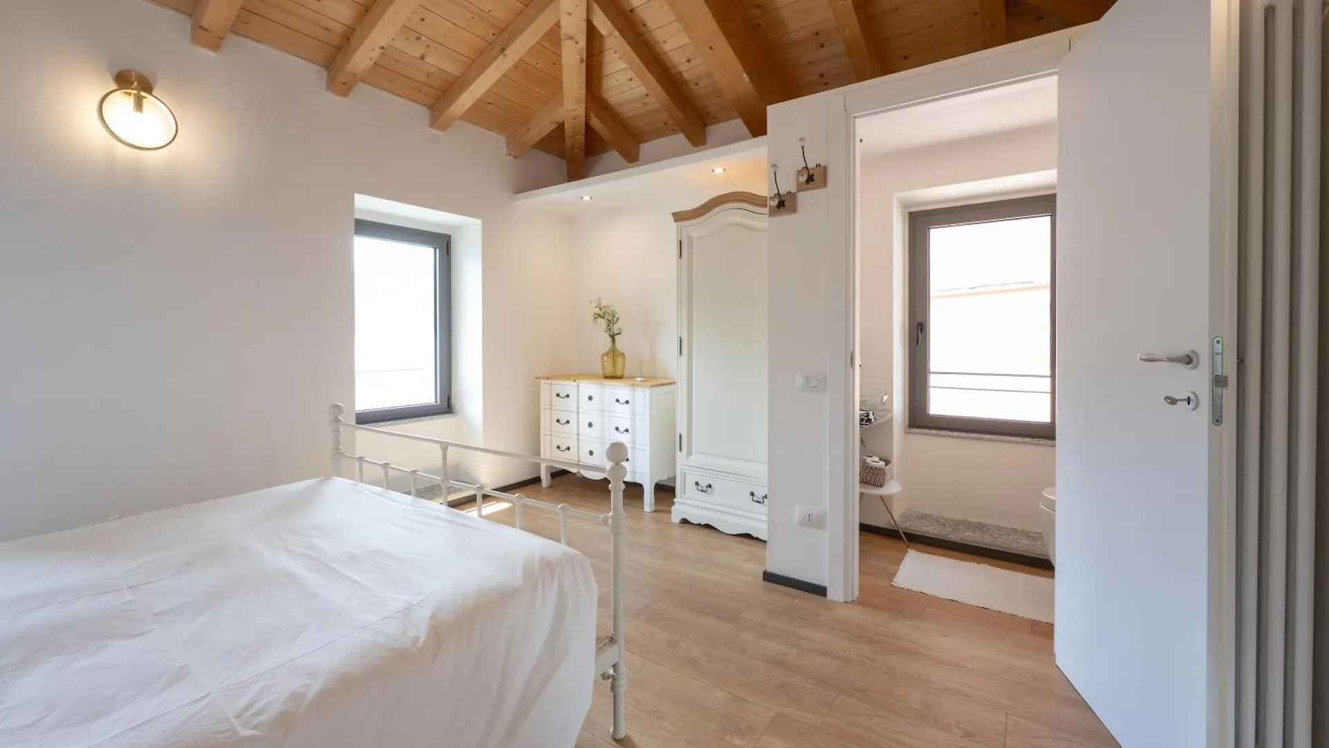 Lora Villa, With Lake View Ossuccio 0*,