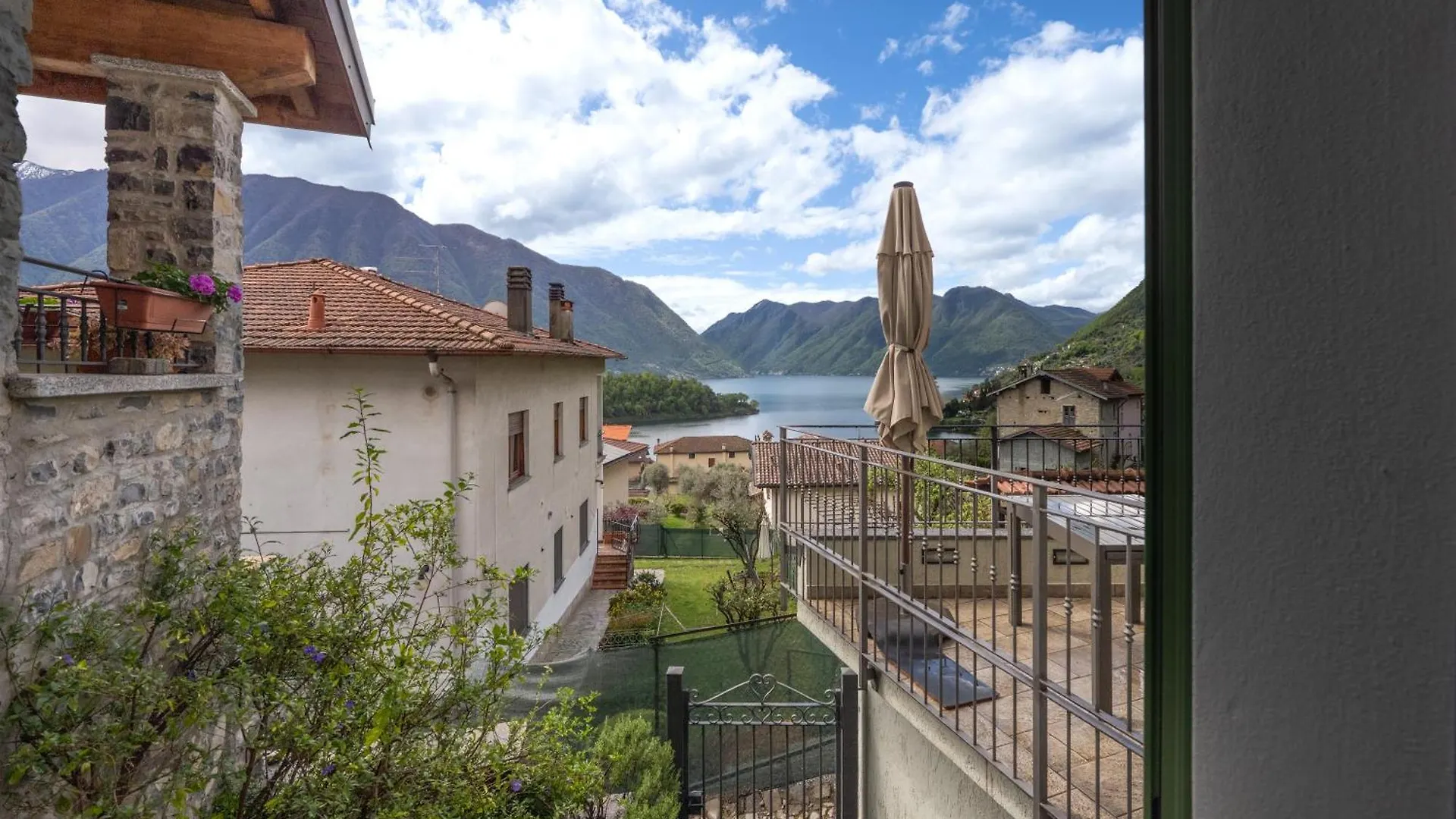 Vila Lora Villa, With Lake View Ossuccio